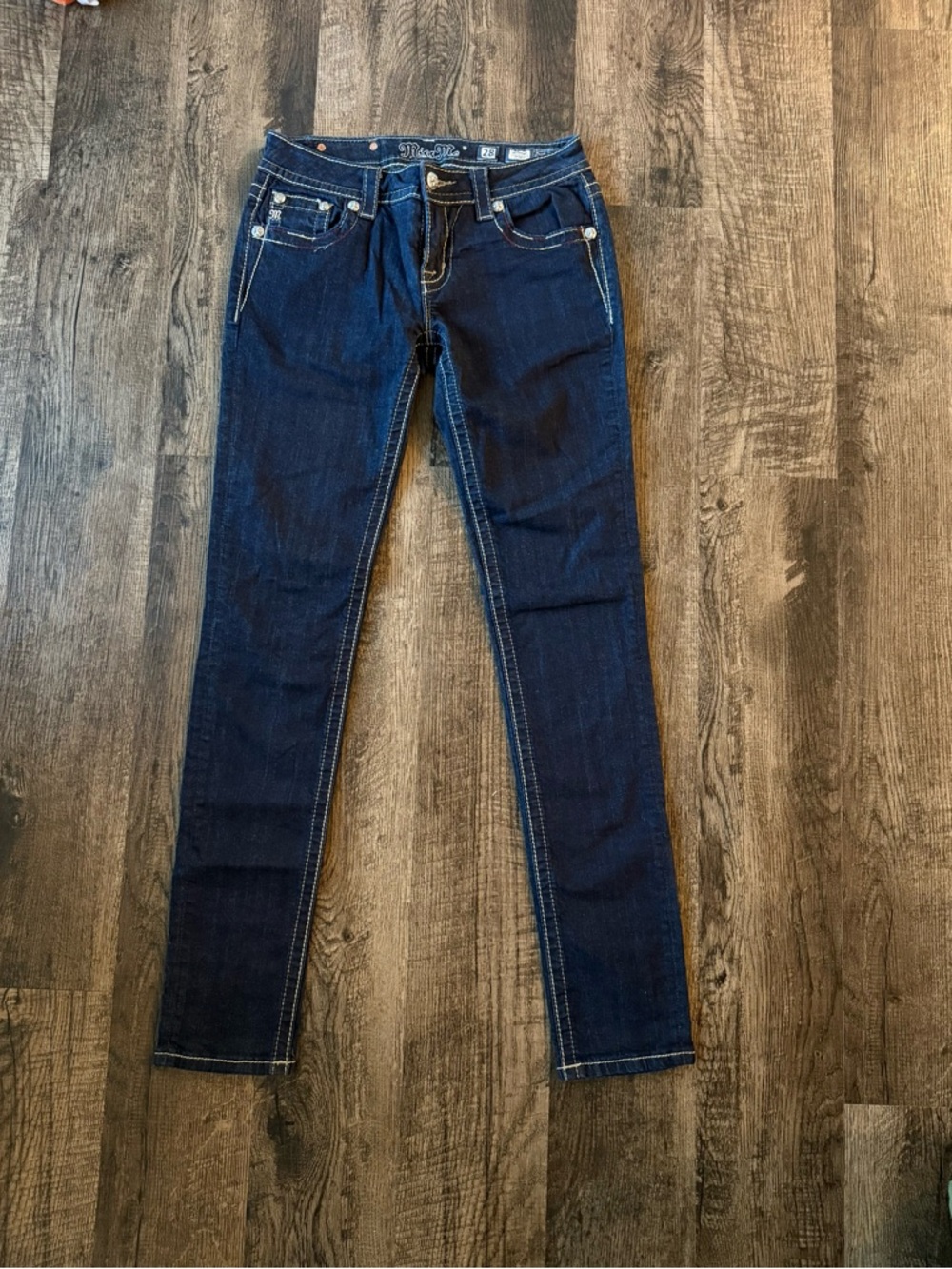 Miss Me signature skinny stud dark wash jeans 28